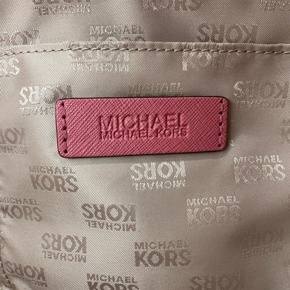 Michael Kors Pink Saffiano Leather Small Jet Set Travel Tote Shoulder Bag - Picture 6 of 7